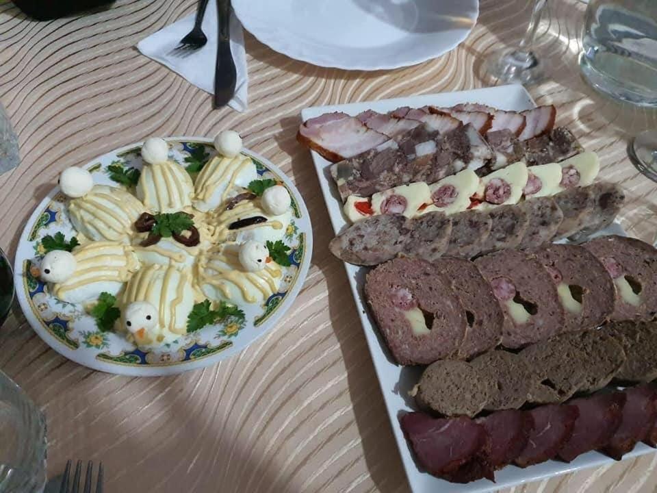 Pensiunea Agroturistica Casa Colinita Vatra Moldovitei Luaran gambar